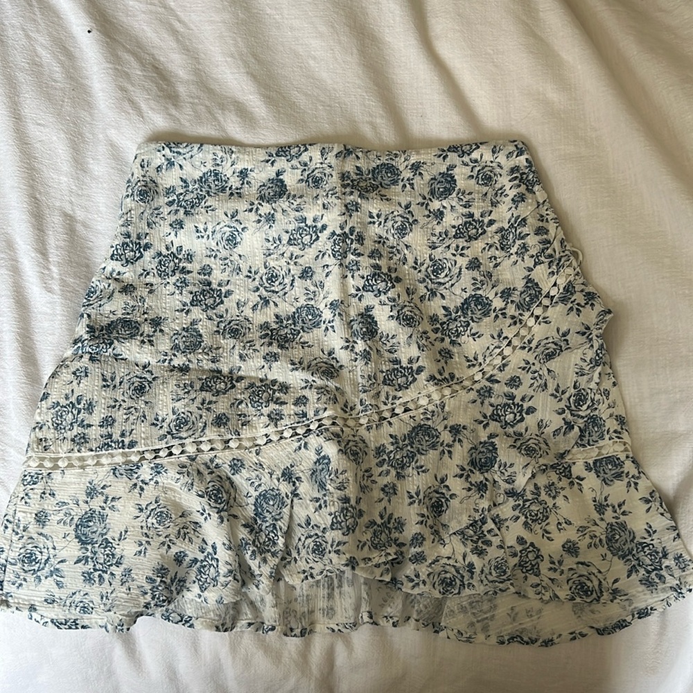 MINKPINK Skirt size Large
